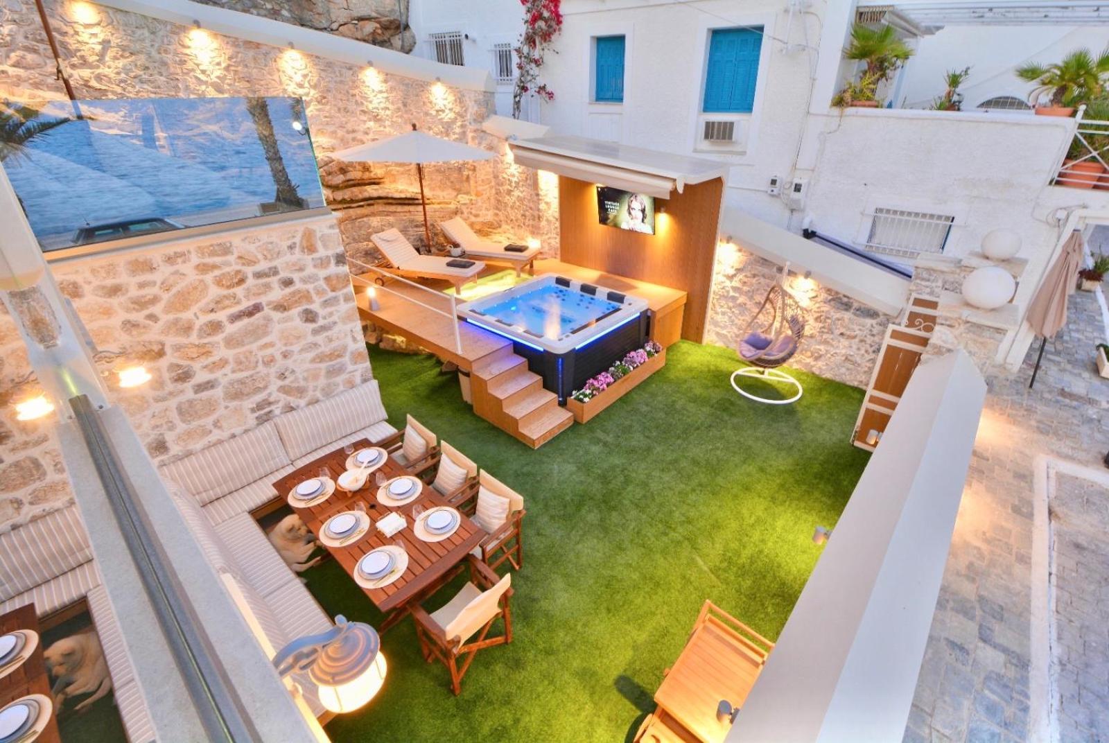 Villasonboard Rock Villa 3 Bed, 3 Bath, Jacuzzi, Seaside Hermione Buitenkant foto